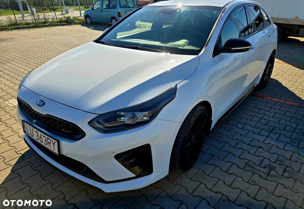 Kia ProCeed - 7