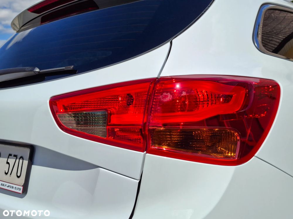 Kia Ceed 1.4 CVVT ISG Dream Team Edition - 15