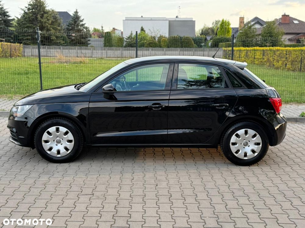 Audi A1 Sportback 1.6 TDI Ambition - 4