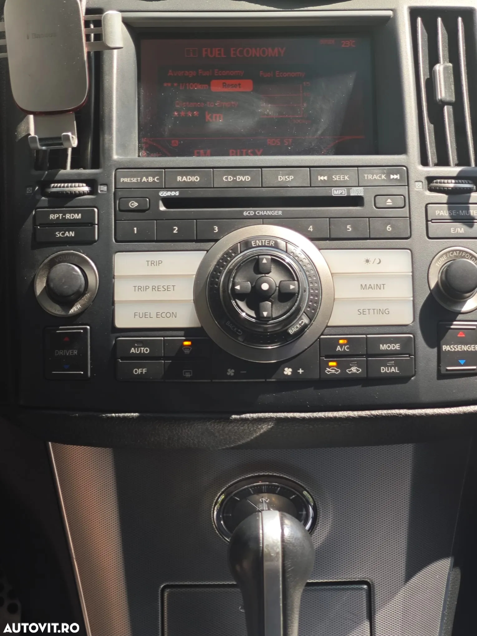 Infiniti FX 35 - 14