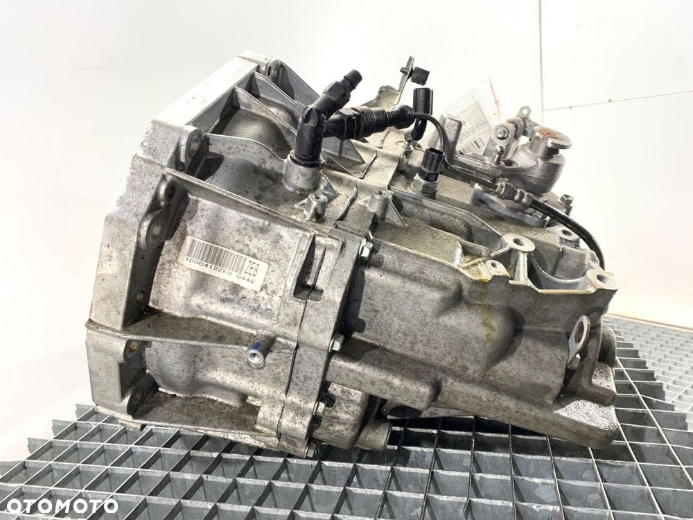 SKRZYNIA BIEGÓW  SUZUKI SX4 S-CROSS (JY) 2013 - 2022 1.4 Hybrid (Mild Hybrid) (AKK 414) 95 kW [129 - 2