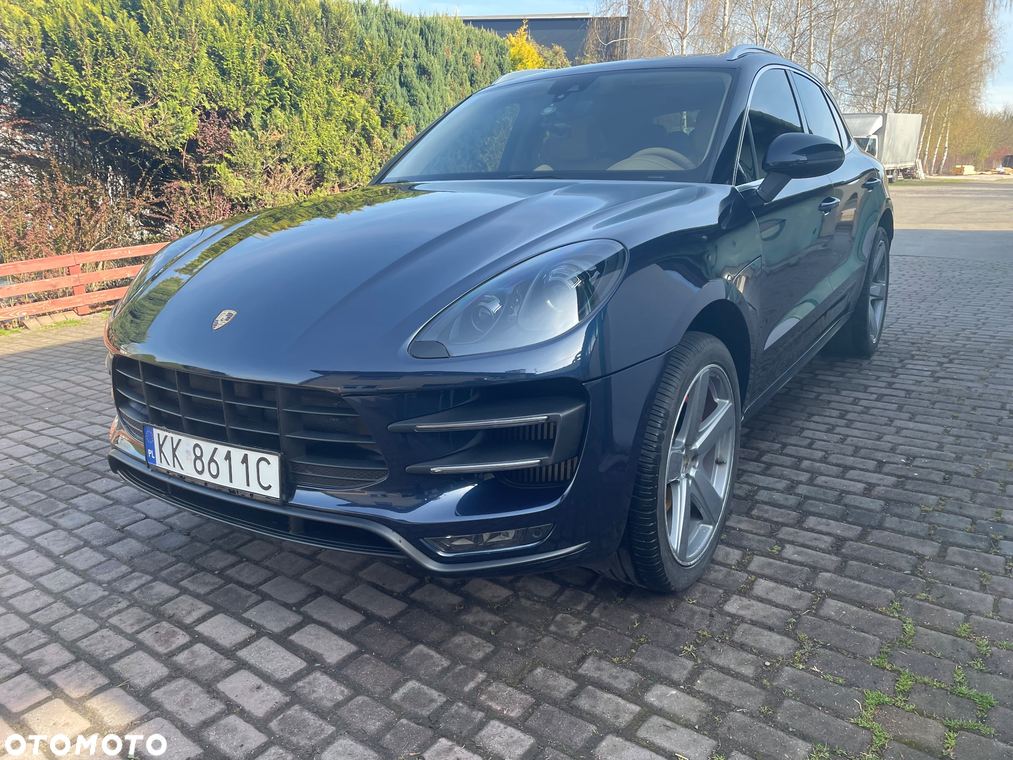 Porsche Macan Turbo PDK - 25