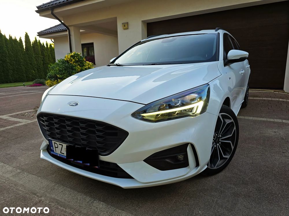 Ford Focus 1.5 EcoBoost ST-Line - 29