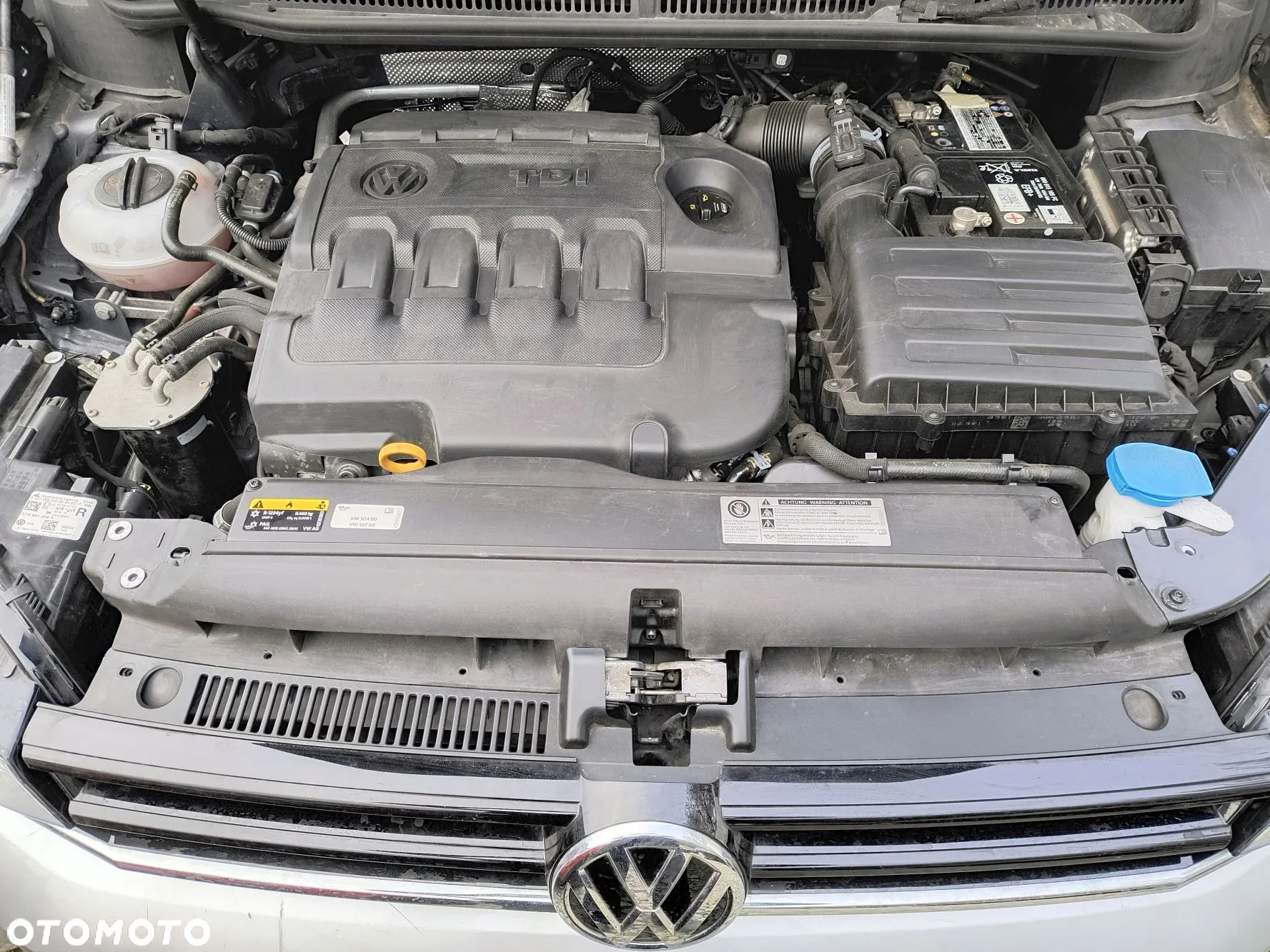Volkswagen Touran 1.6 TDI SCR (BlueMotion Technology) DSG Trendline - 14