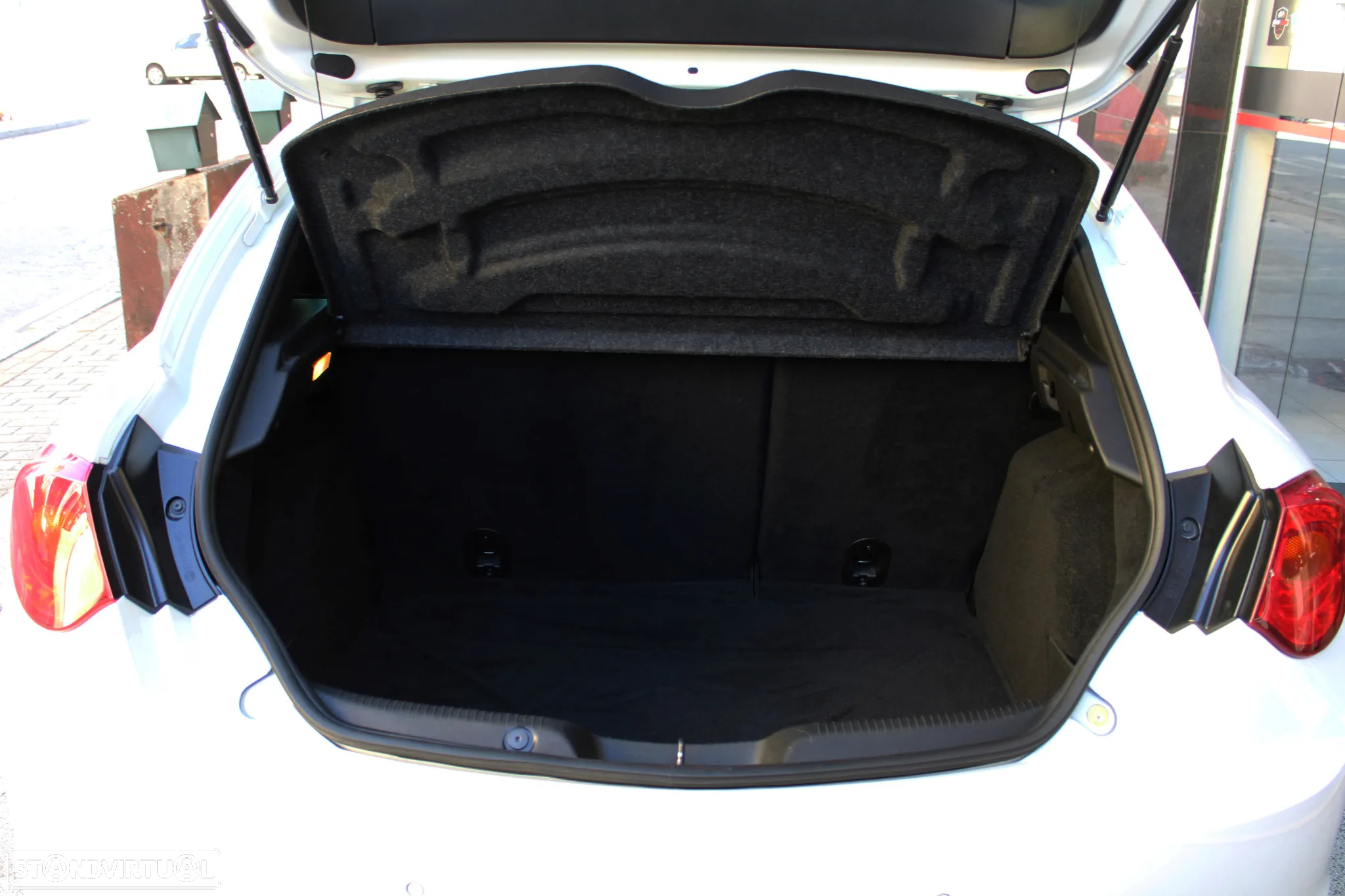 Alfa Romeo Giulietta 1.4 T M-air Sprint TCT - 48