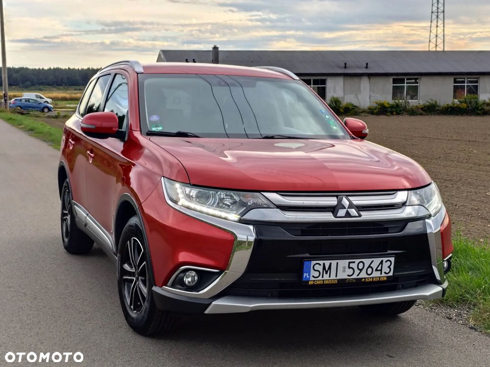 Mitsubishi Outlander 2.0 2WD Inform - 30