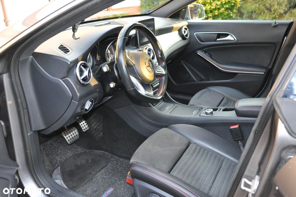 Mercedes-Benz CLA 180 (CDI) d 7G-DCT AMG Line - 9