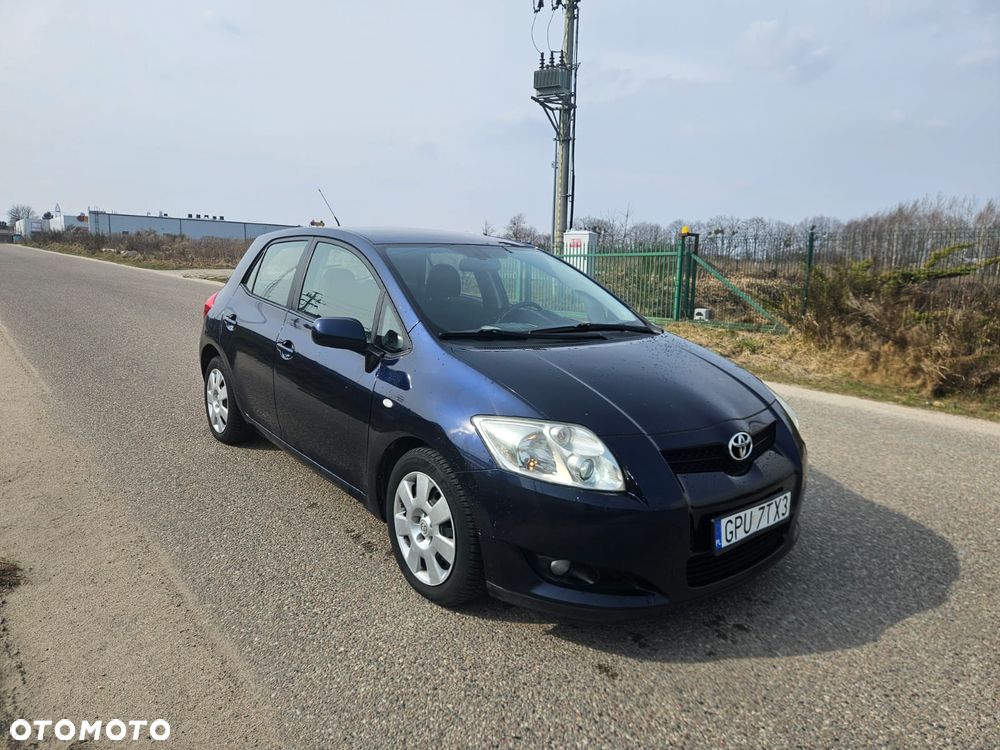 Toyota Auris - 5