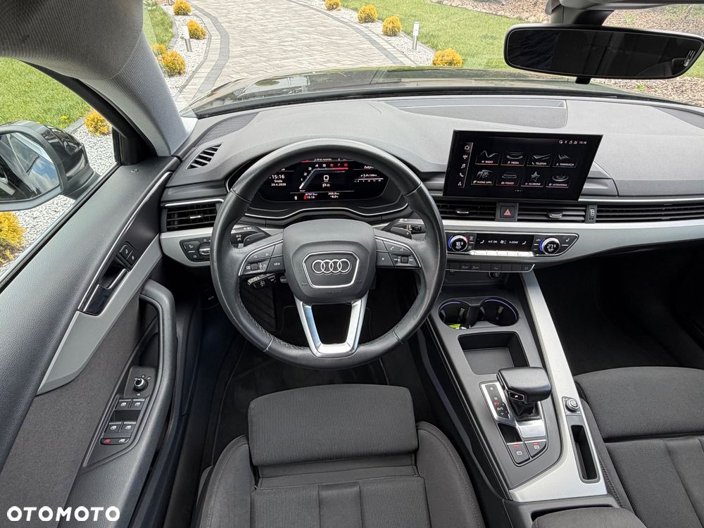 Audi A4 Limousine - 26