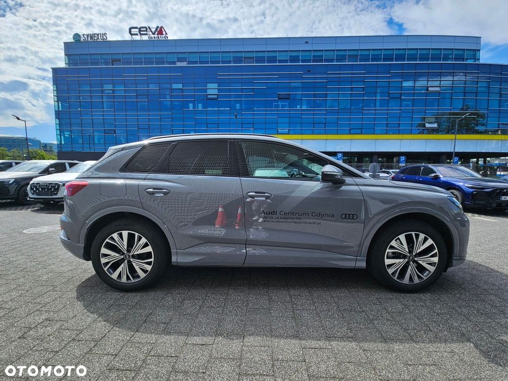 Audi Q4 e-tron - 7