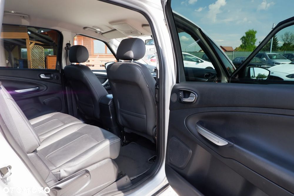 Ford S-Max 2.0 TDCi DPF Titanium - 10