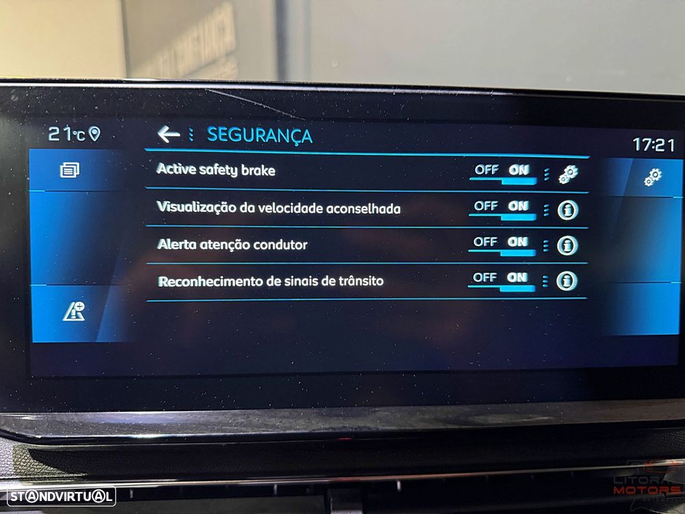 Peugeot 3008 1.2 PureTech Allure Pack EAT8 - 33