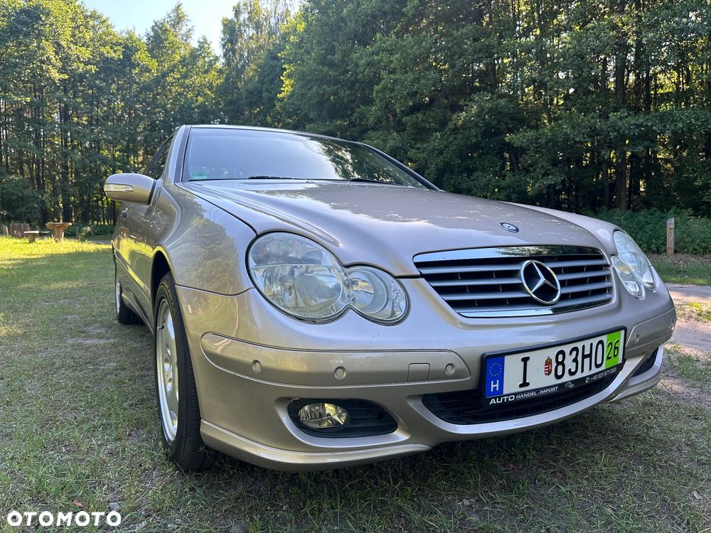 Mercedes-Benz Klasa C 180 Kompressor Sportcoupe - 16