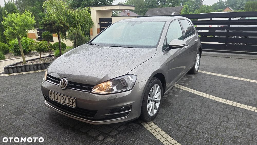 Volkswagen Golf 1.4 TSI BlueMotion Technology DSG Lounge - 2