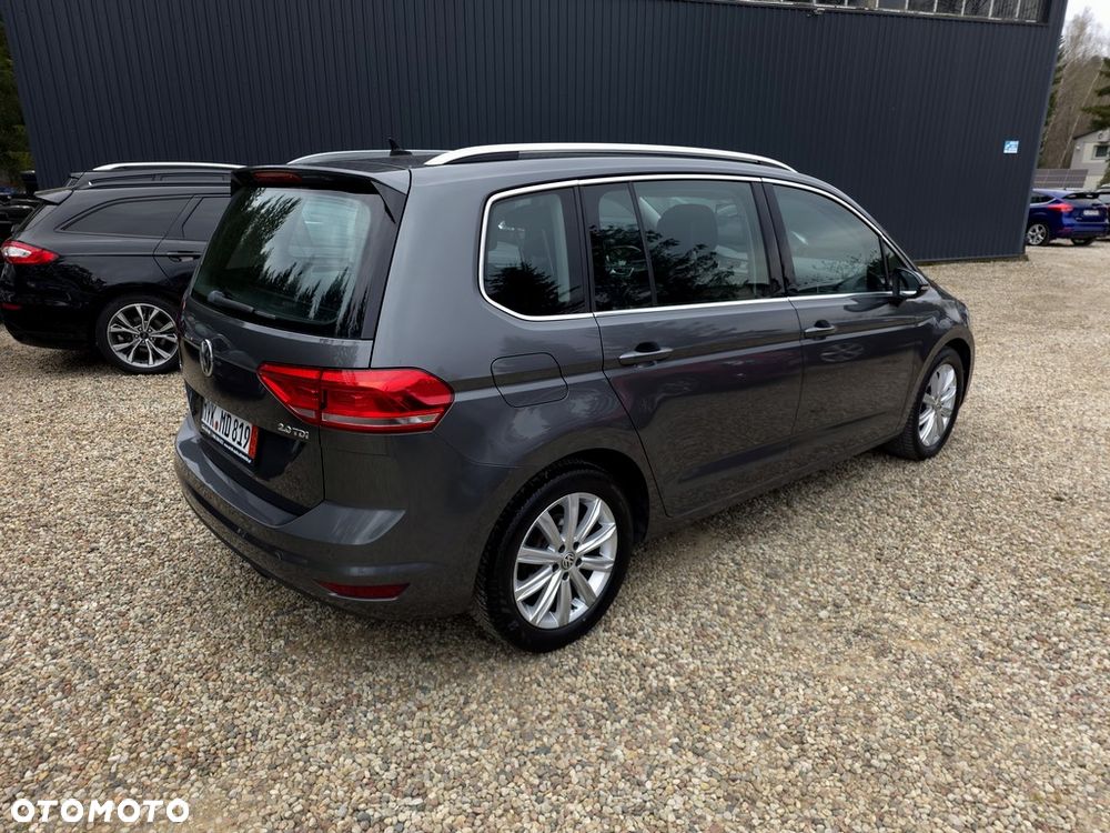 Volkswagen Touran 2.0 TDI BMT Highline - 4