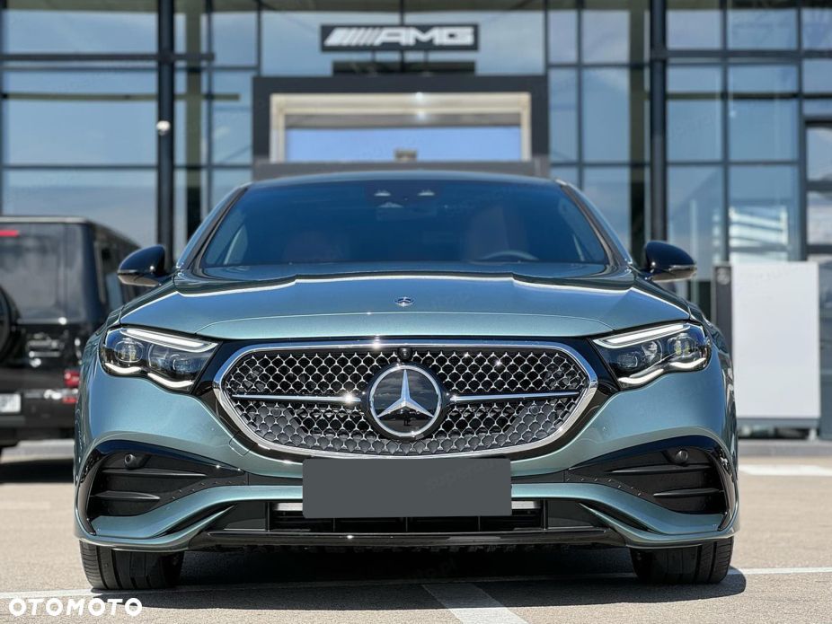 Mercedes-Benz Klasa E 220 d mHEV 4-Matic AMG 9G-Tronic - 3