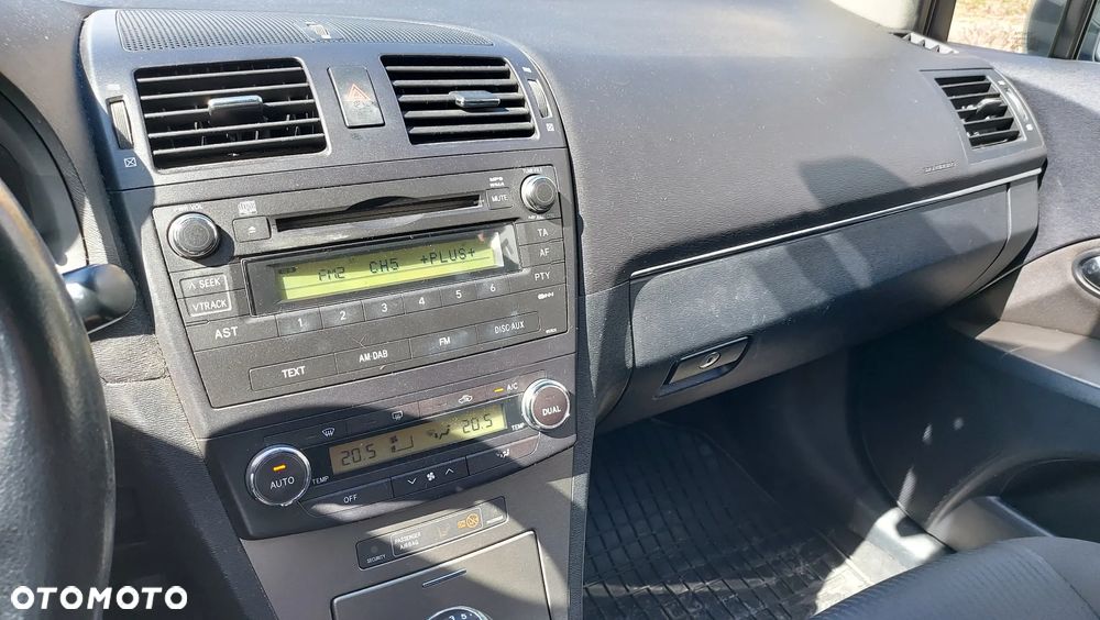 Toyota Avensis 2.0 D-4D Sol - 13