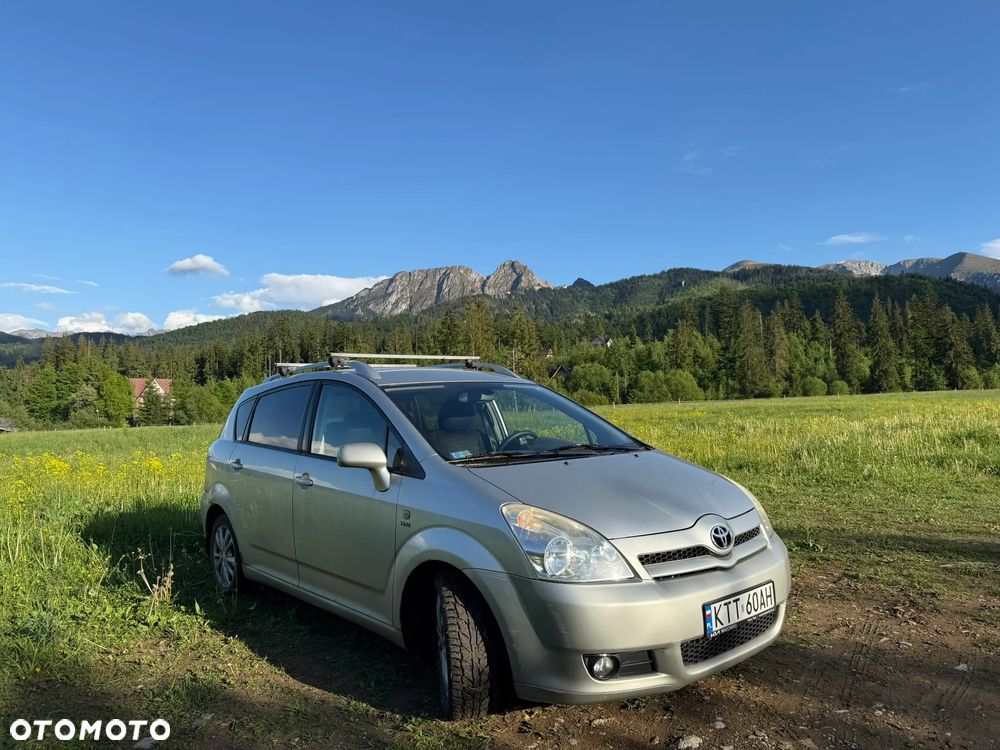 Toyota Corolla Verso 1.8 Sol 7os - 1