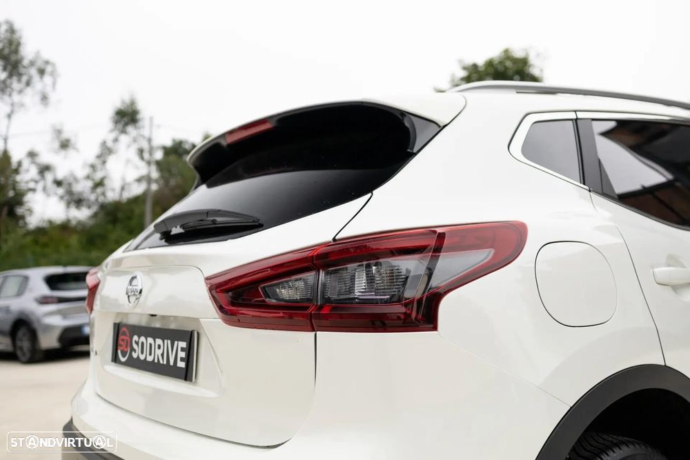 Nissan Qashqai 1.5 dCi N-Connecta DCT - 15