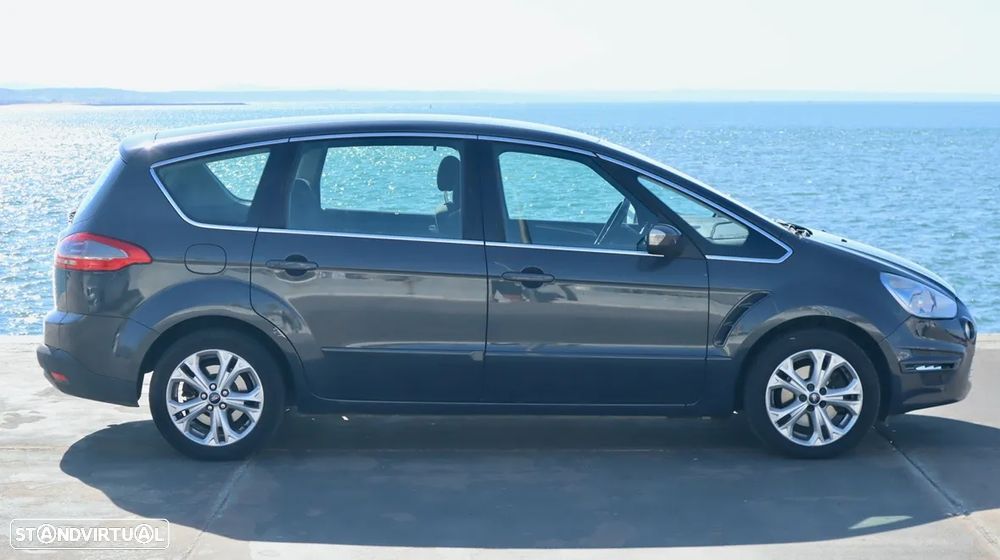 Ford S-Max 2.0 TDCi Titanium 7L - 9