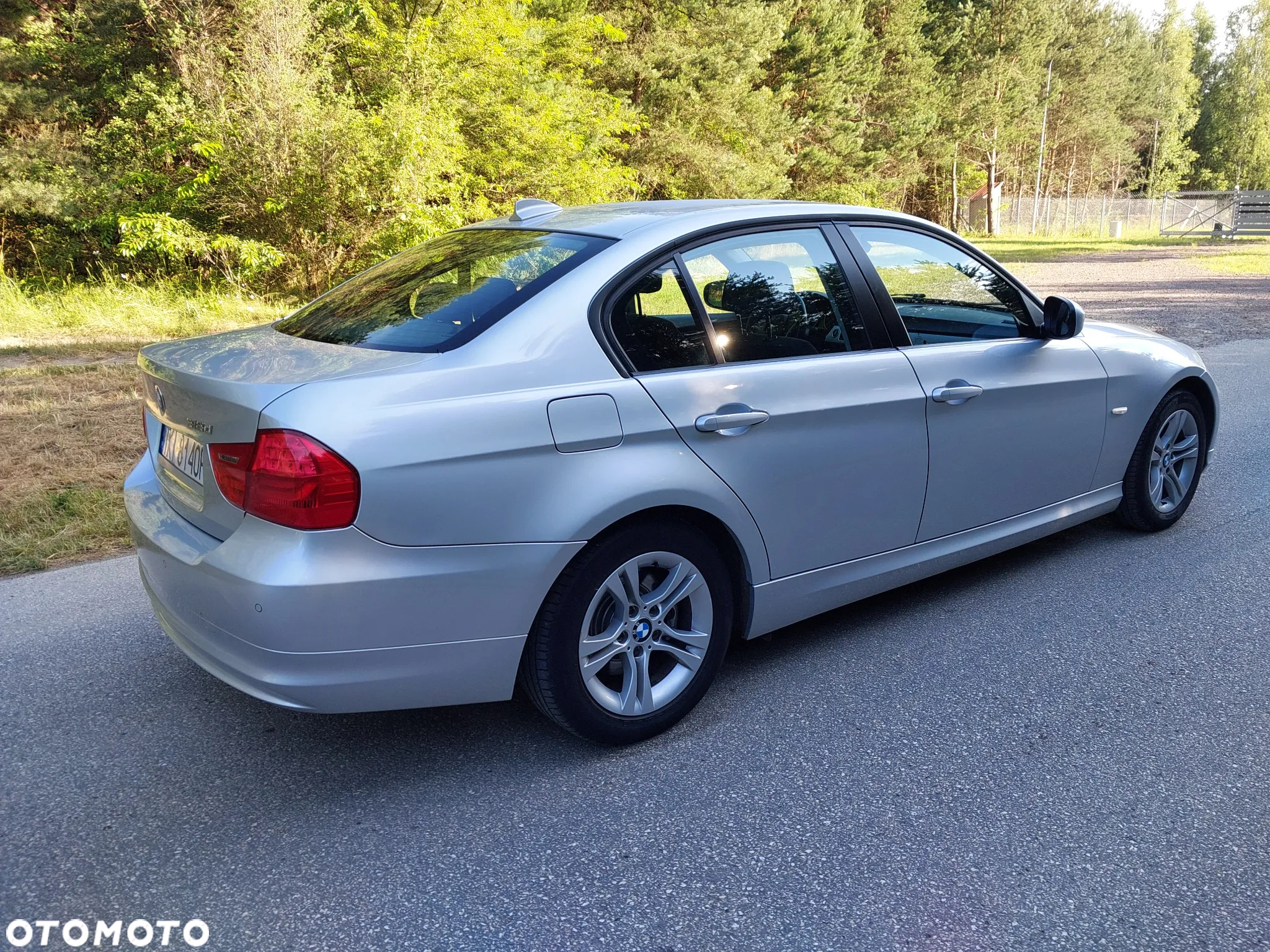 BMW Seria 3 318d - 10