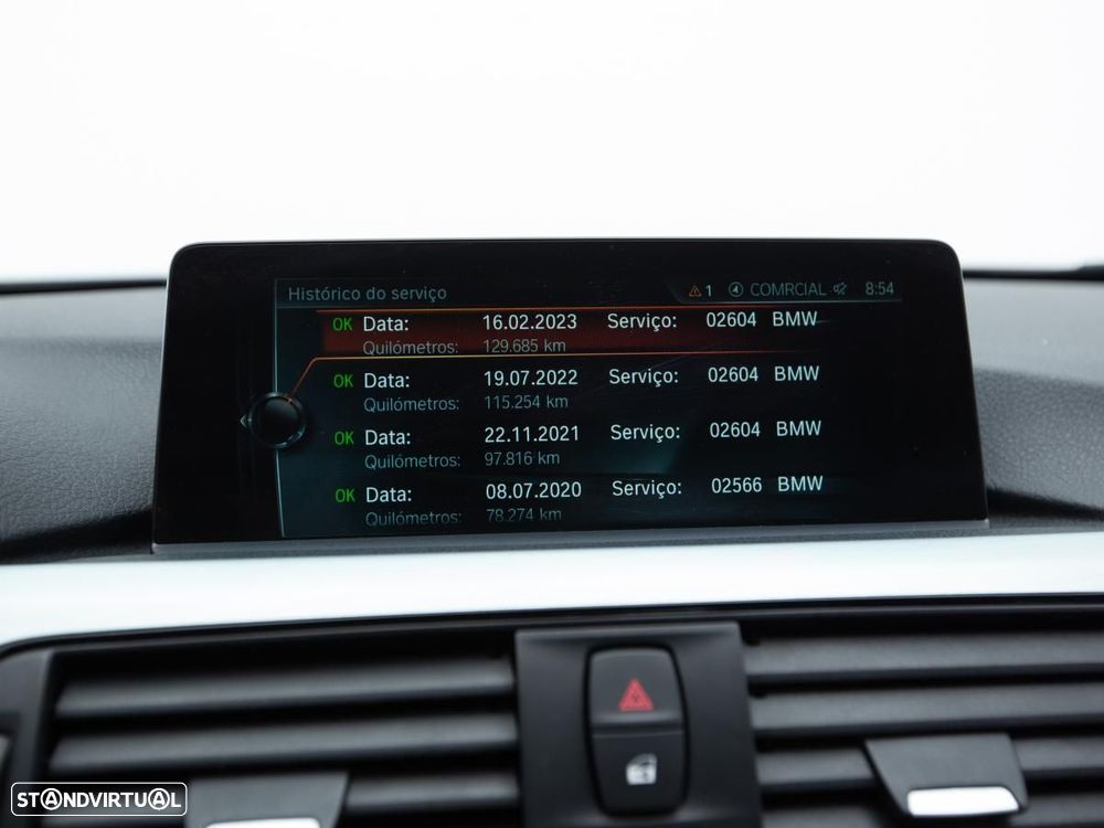 BMW 330 e iPerformance - 28