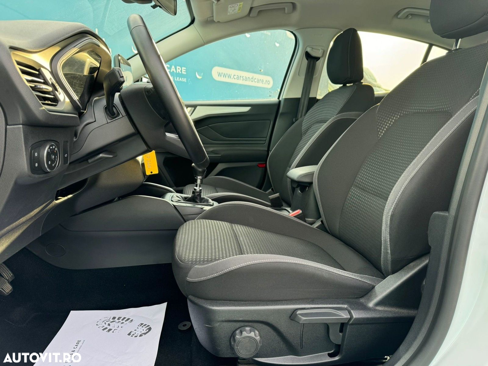 Ford Focus - 8