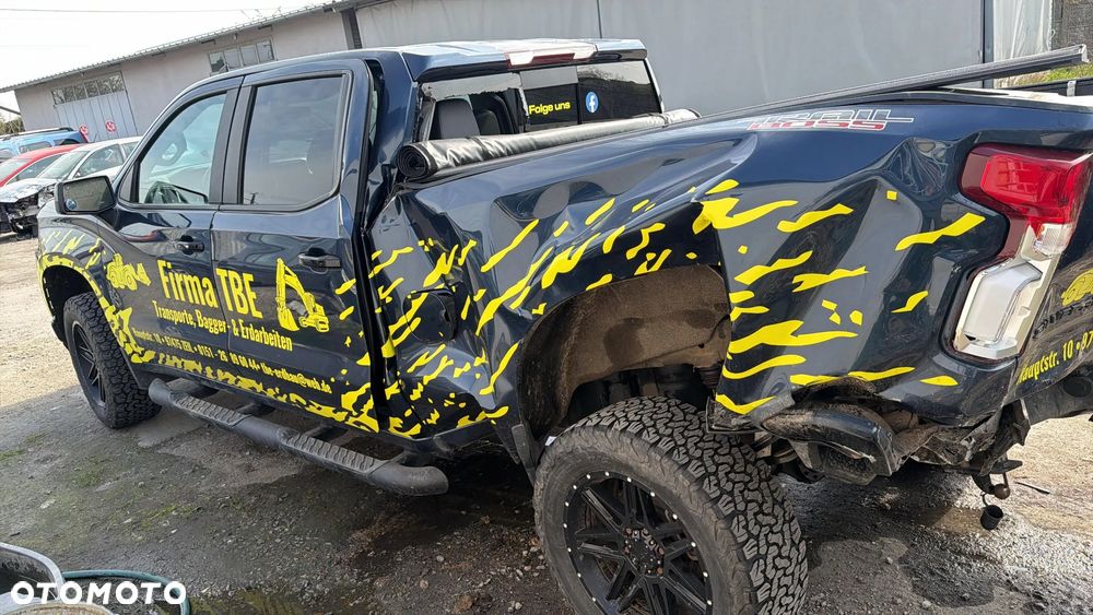 Chevrolet Silverado - 35