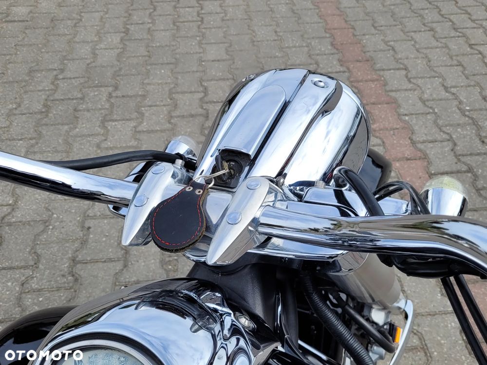Yamaha XV - 16