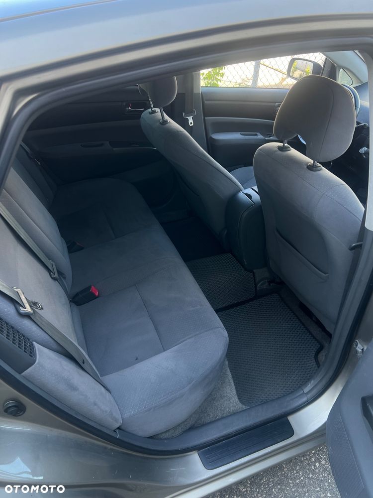 Toyota Prius 1.5 VVT-i Prestige - 6