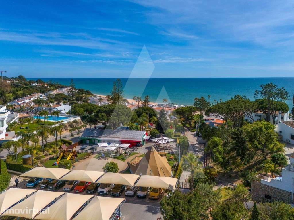 Vale do Lobo: Um Investimento Imobiliário de Caráter Excecional - Grande imagem: 2/49