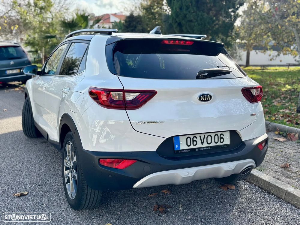 Kia Stonic 1.0 T-GDI Tech 7DCT - 1