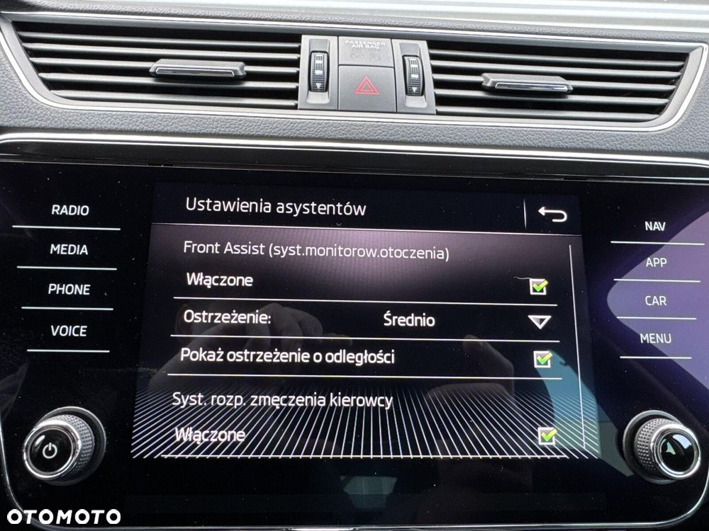 Skoda Superb 1.5 TSI Ambition DSG - 31