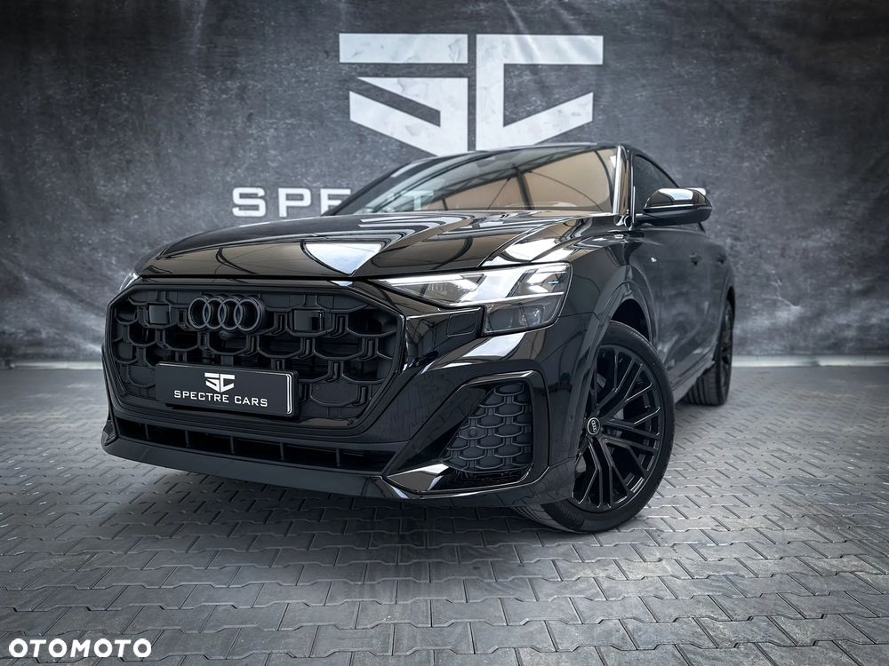 Audi Q8 - 1