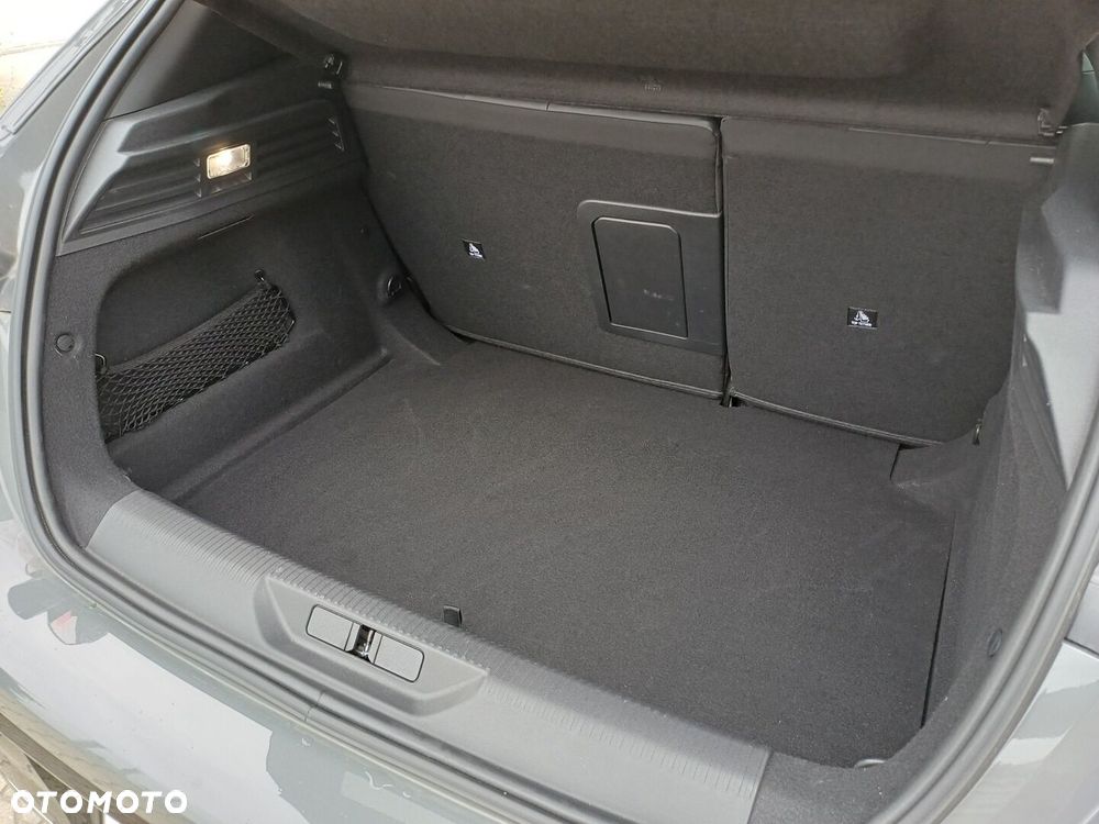 Peugeot 308 - 22