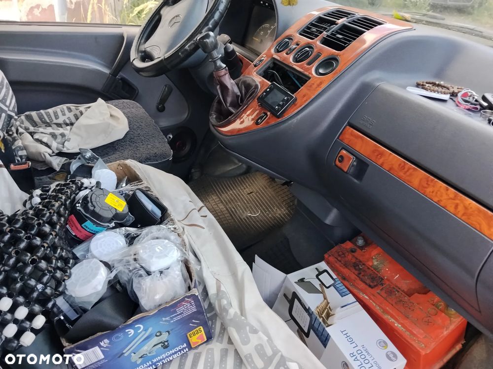 Mercedes-Benz Vito - 14