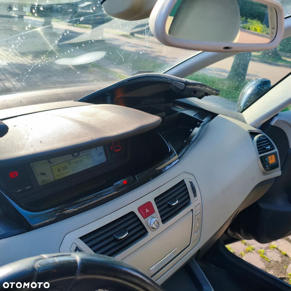 Citroën C4 Grand Picasso 2.0 HDi Exclusive - 35