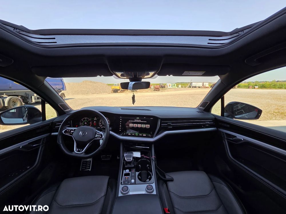 Volkswagen Touareg V6 TDI 4MOTION R-Line - 15