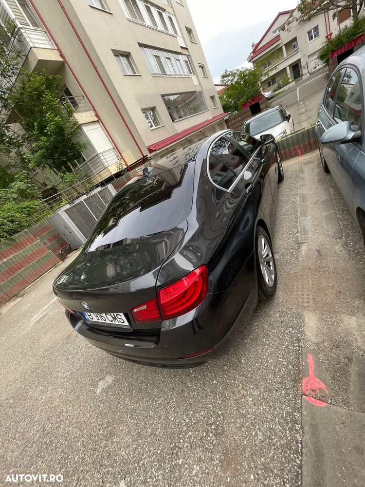 BMW Seria 5 520d - 6