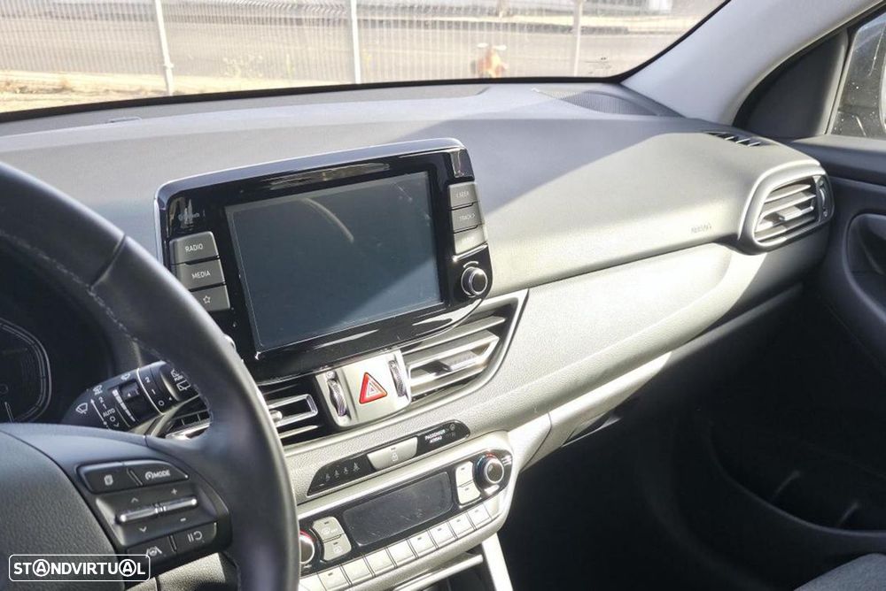Hyundai i30 1.0 T-GDI Style Plus - 6