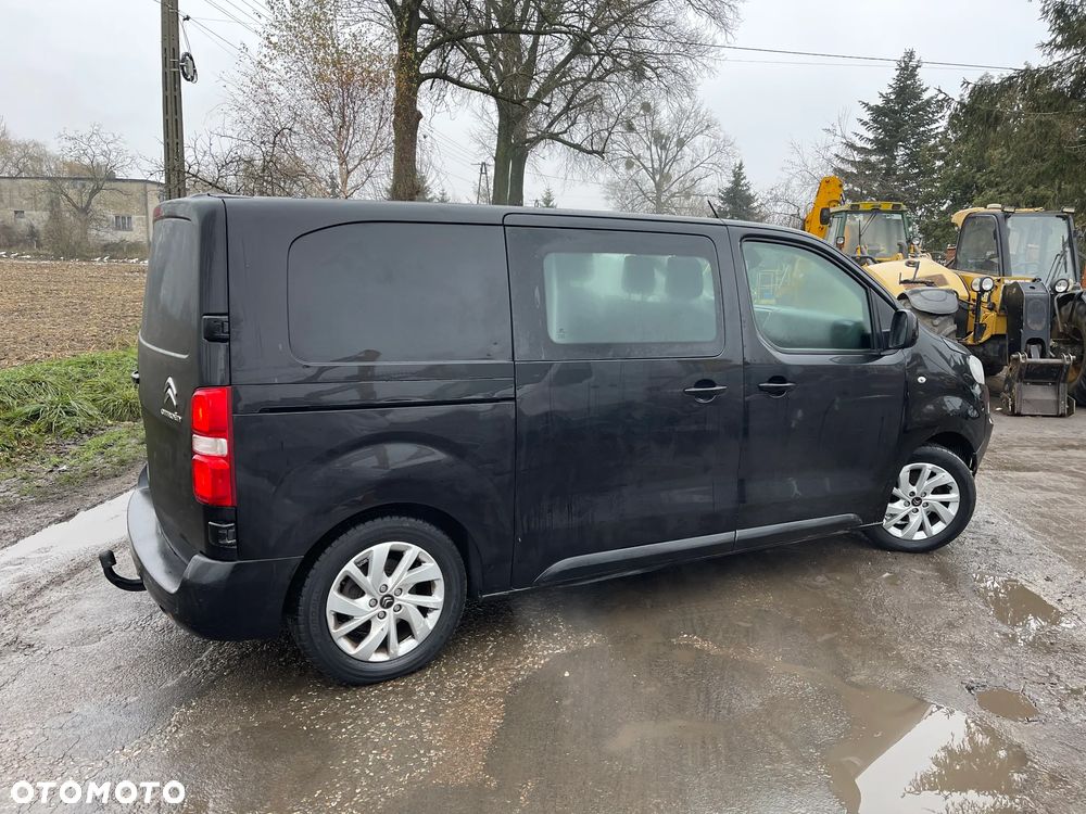 Citroën Jumpy Rok 2019_6 Osobowy_Brygadówka_Holenderka_6 Osób_Dubel kabina_1.6 HDI DIESEL Oszczędny_Klimatyzacja - 24