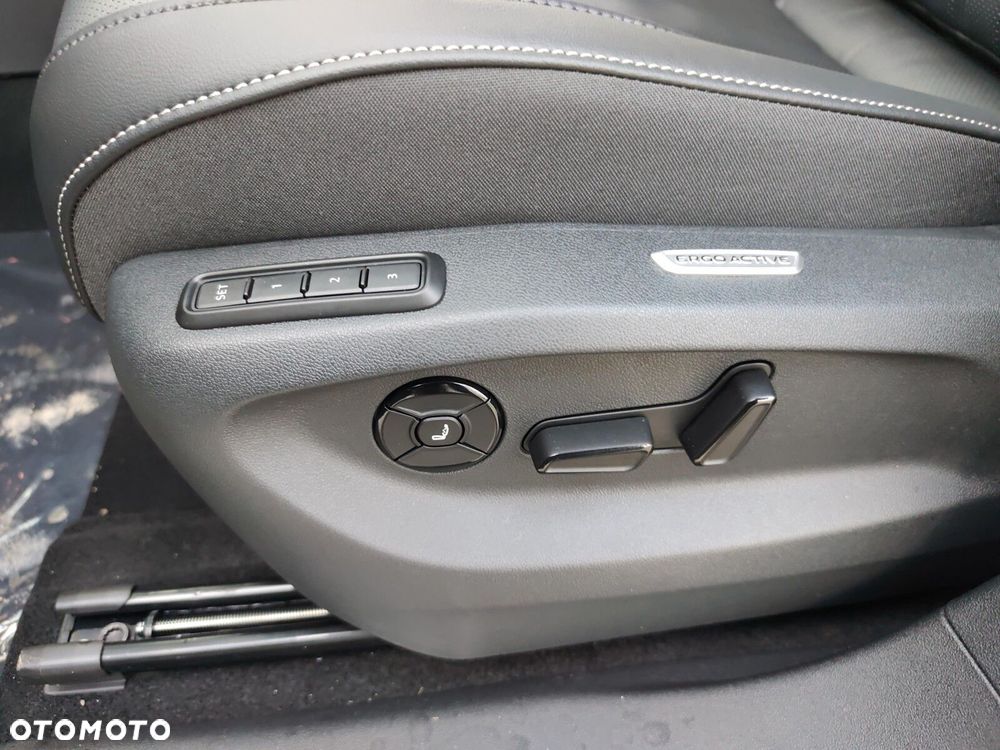 Volkswagen Tayron 2.0 TSI Elegance DSG - 28