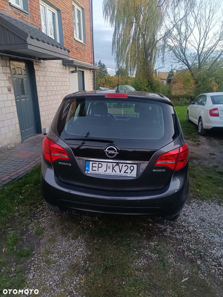 Opel Meriva - 9