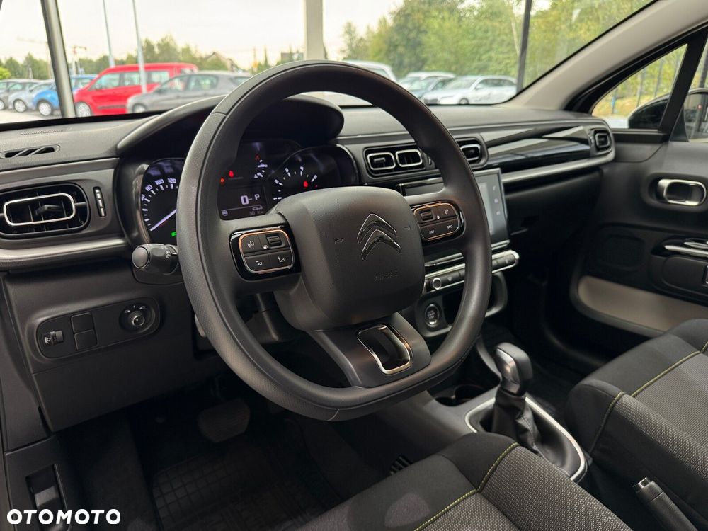 Citroën C3 1.2 PureTech Shine EAT6 - 8