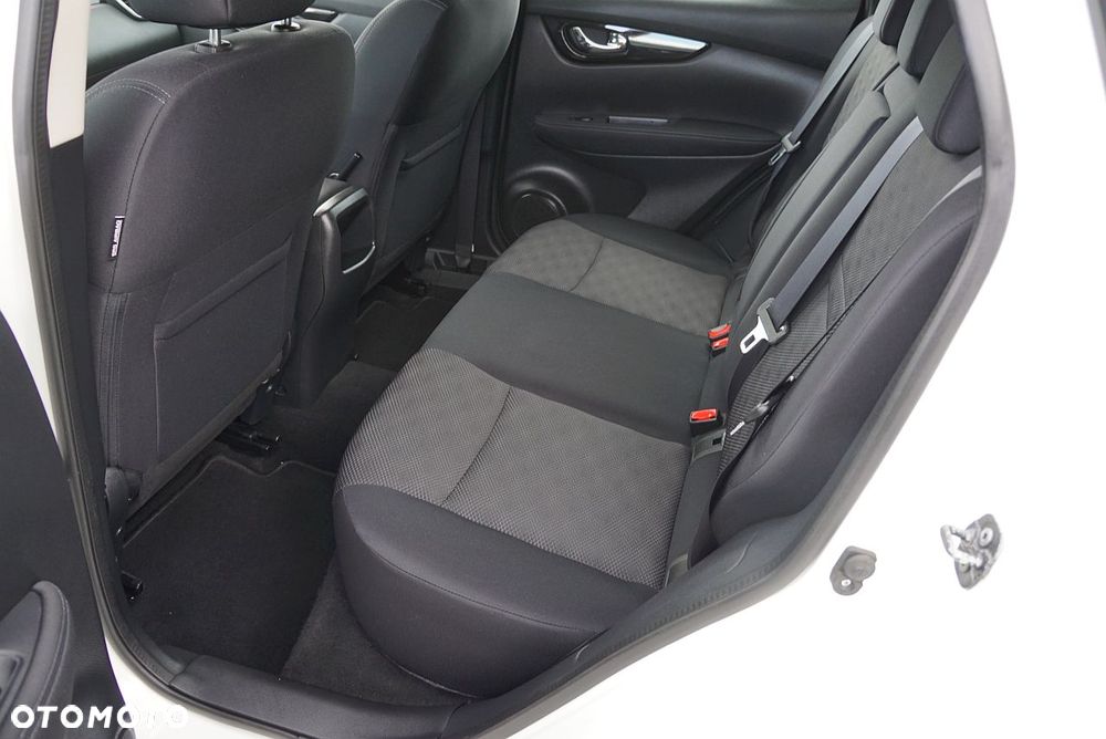 Nissan Qashqai - 13