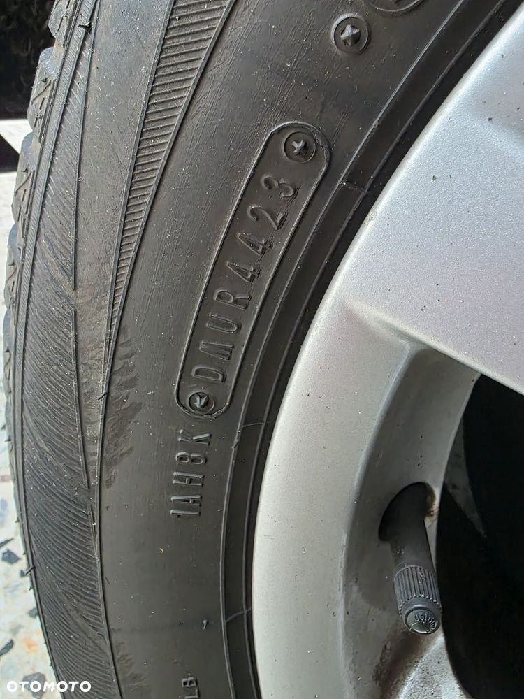 BMW Seria 1 116i - 15