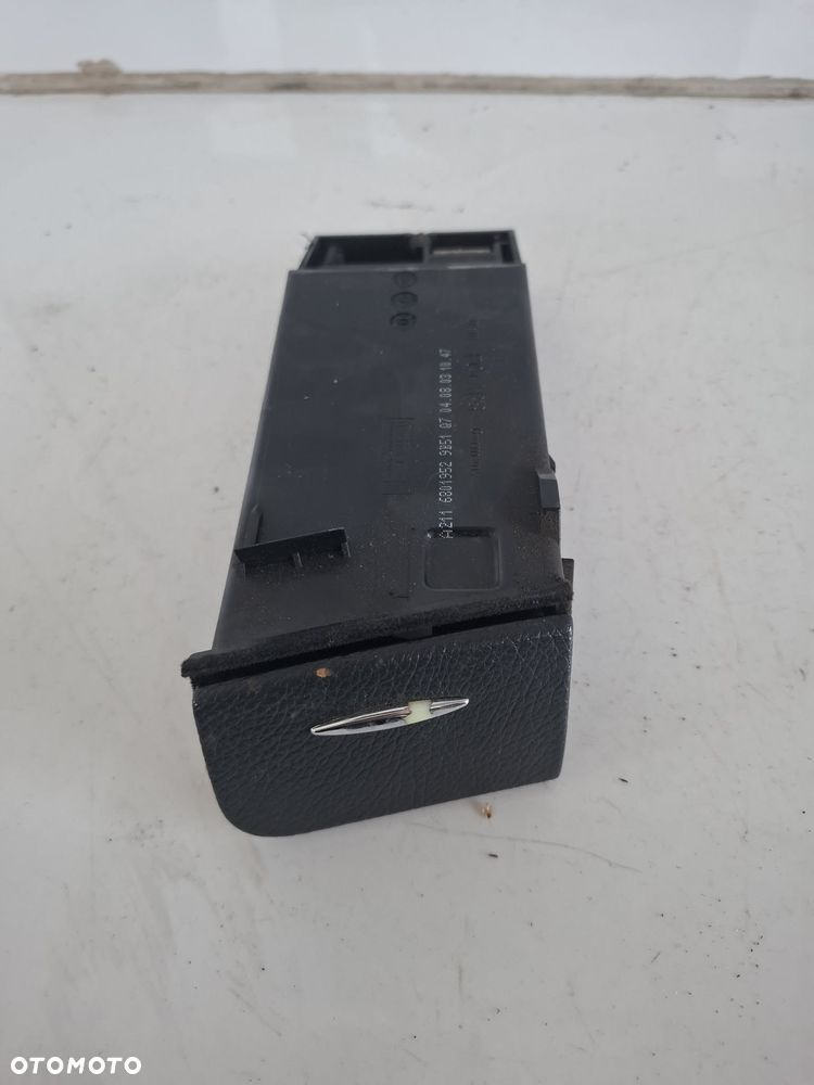 SCHOWEK PÓŁKA MERCEDES W211 a2116801952 - 1