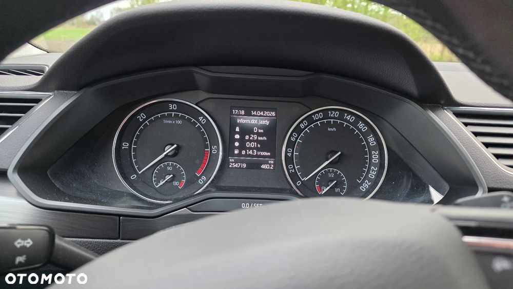 Skoda Superb 2.0 TDI DSG Style - 12