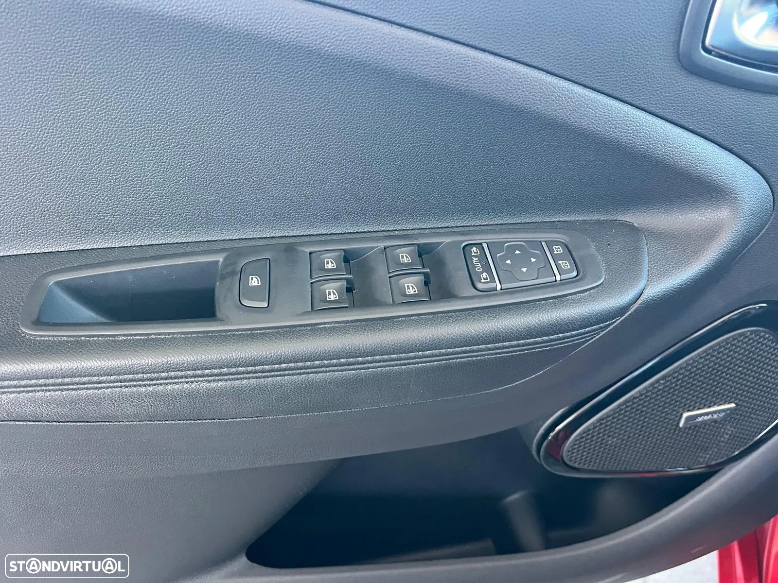 Renault Zoe (c/ Bateria) E-Tech EV50 Evolution - 25