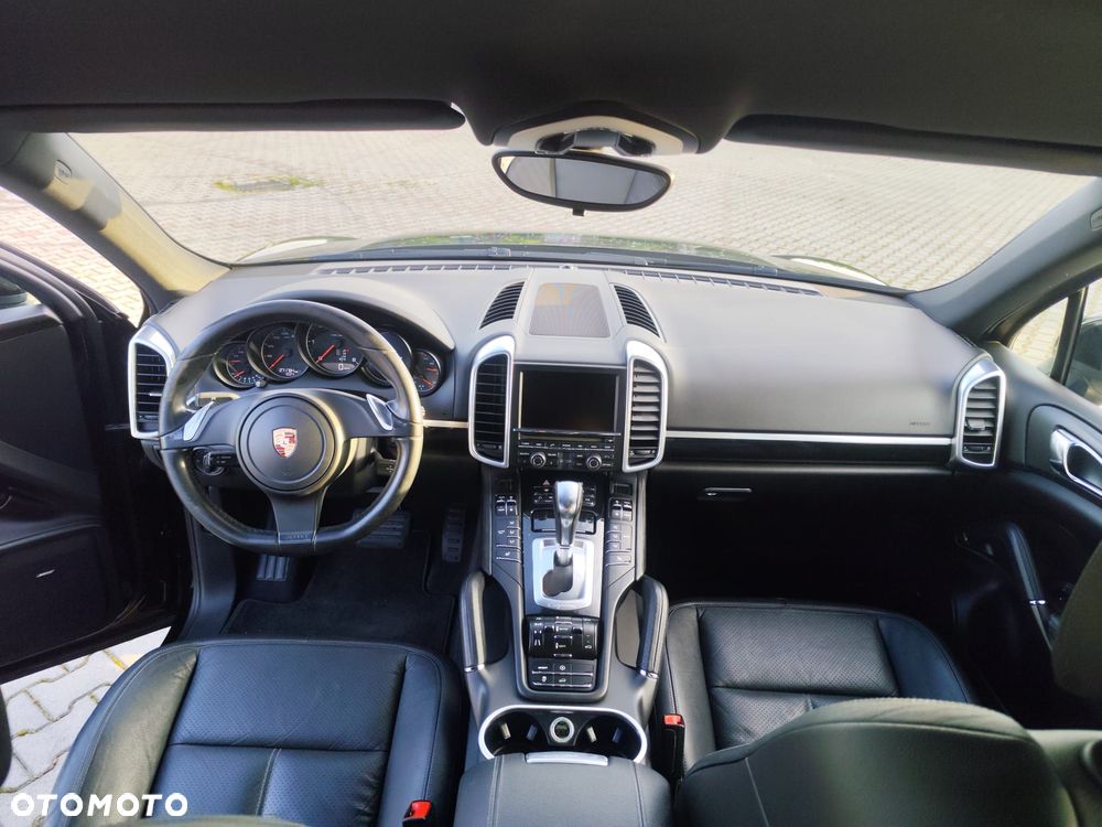 Porsche Cayenne Diesel Platinum Edition - 10
